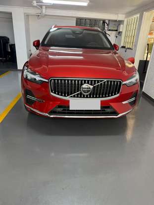 VOLVO-XC60-2022