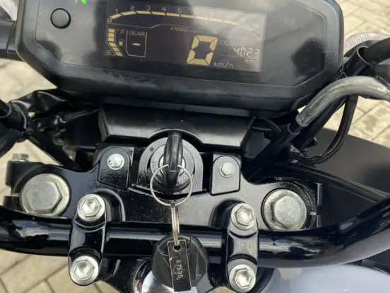 YAMAHA-FACTOR 150 STANDARD YAMAHA-FACTOR 150 STANDARD-2025