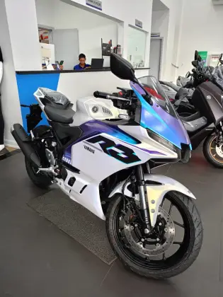 YAMAHA YZF R3 ABS CONNECTED 