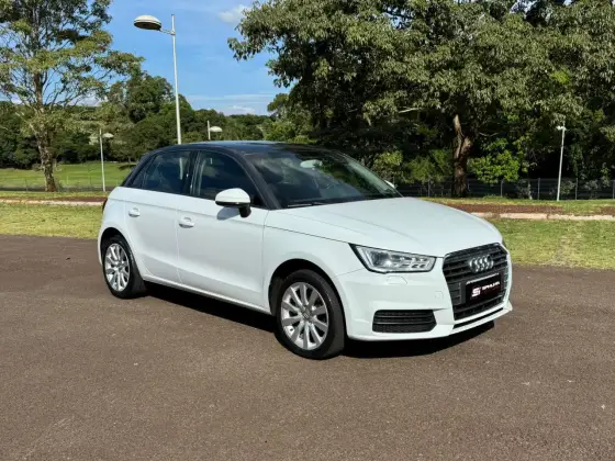 AUDI A1 1.4 TFSI SPORTBACK ATTRACTION 16V 122CV GASOLINA 4P S-TRONIC