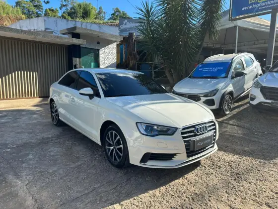 AUDI A3 1.4 TFSI SEDAN ATTRACTION 16V GASOLINA 4P S-TRONIC