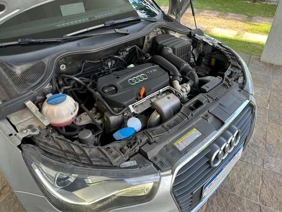 AUDI-A1-2011