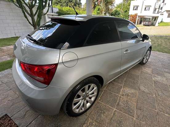 AUDI-A1-1.4 TFSI ATTRACTION 16V 122CV GASOLINA 2P AUTOMÁTICO AUDI-A1-2011