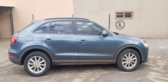 AUDI-Q3-2016