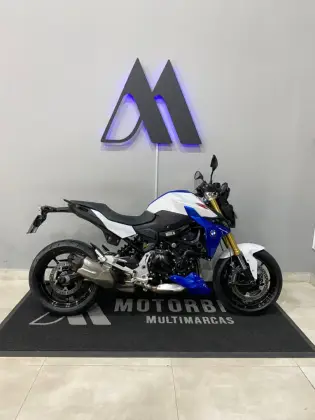 BMW F 900 R SPORT PLUS 