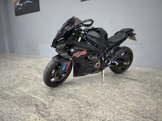 BMW S 1000 RR BMW S 1000 RR
