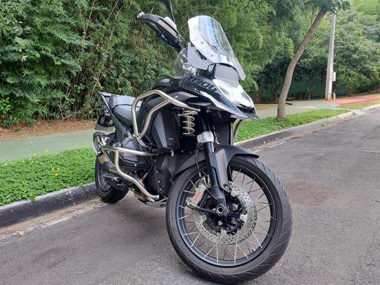 BMW-R 1300 GS TRIPLE BLACK BMW-R 1300 GS TRIPLE BLACK-2024