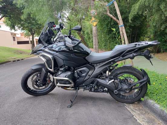 BMW-R 1300 GS TRIPLE BLACK BMW-R 1300 GS TRIPLE BLACK-2024