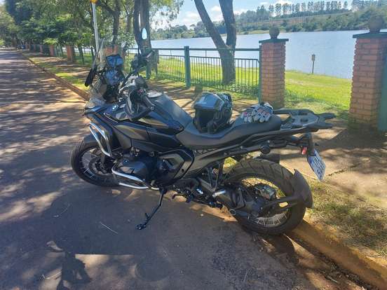 BMW-R 1300 GS TRIPLE BLACK BMW-R 1300 GS TRIPLE BLACK-2024