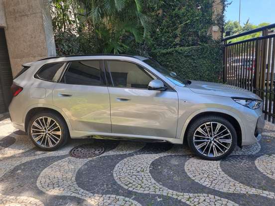 BMW-X1-2025