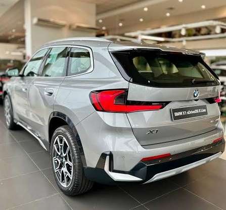 BMW-X1-2.0 16V TURBO GASOLINA SDRIVE20I X-LINE STEPTRONIC BMW-X1-2023