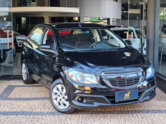 CHEVROLET ONIX 1.4 MPFI LT 8V FLEX 4P MANUAL