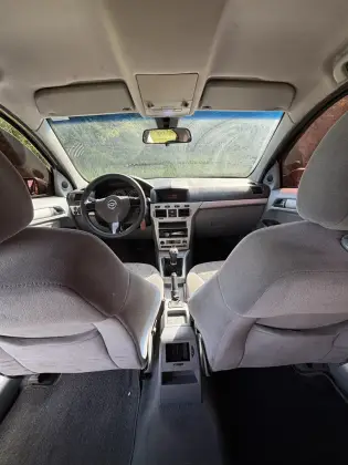 CHEVROLET VECTRA 2.0 MPFI ELEGANCE 8V FLEX 4P MANUAL