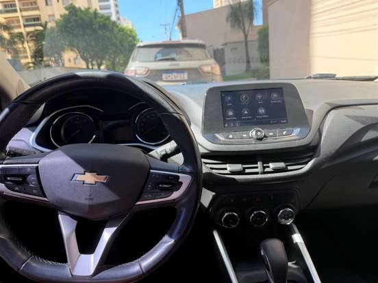 CHEVROLET-ONIX-2019