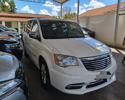 CHRYSLER TOWN & COUNTRY 3.6 LIMITED V6 24V GASOLINA 4P AUTOMÁTICO