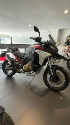 DUCATI MULTISTRADA 1200 V4 RALLY ADVENTURE 