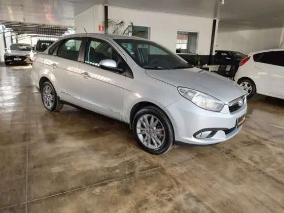 FIAT SIENA 1.6 MPI ESSENCE 16V FLEX 4P MANUAL