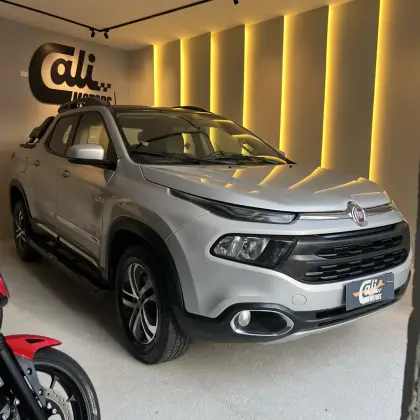 FIAT TORO 2.0 16V TURBO DIESEL FREEDOM 4WD AT9