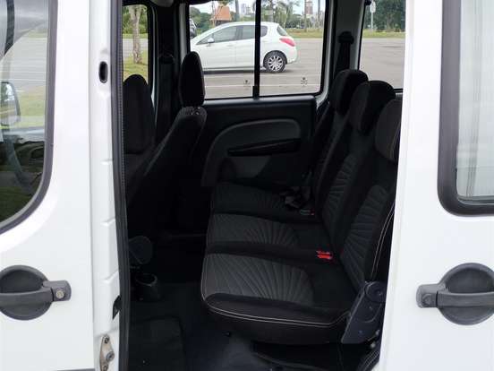 FIAT-DOBLÒ-1.8 MPI ESSENCE 16V FLEX 4P MANUAL FIAT-DOBLÒ-2014