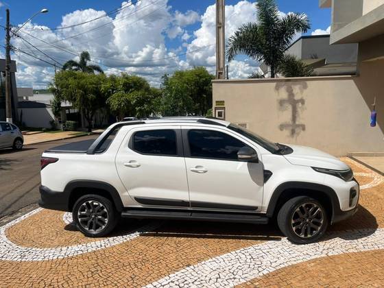FIAT STRADA 1.0 TURBO 200 FLEX ULTRA CD CVT
