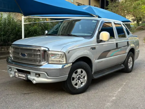 FORD F-250 4.2 XLT 4X2 CD TURBO INTERCOOLER DIESEL 4P MANUAL