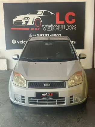 FORD FIESTA 1.0 MPI TREND HATCH 8V FLEX 4P MANUAL
