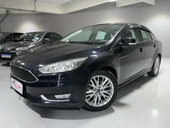 FORD FOCUS 2.0 SE PLUS 16V FLEX 4P POWERSHIFT