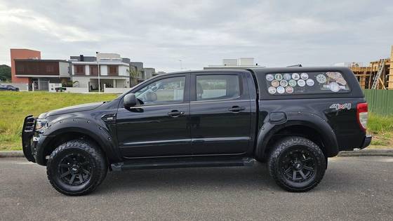 FORD RANGER 2.2 XLS 4X4 CD 16V DIESEL 4P AUTOMÁTICO