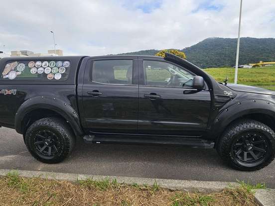 FORD-RANGER-2.2 XLS 4X4 CD 16V DIESEL 4P AUTOMÁTICO FORD-RANGER-2017