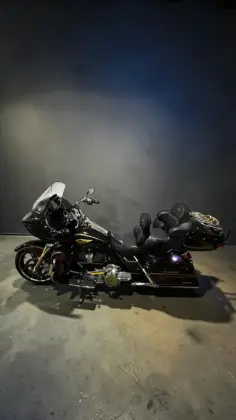 HARLEY-DAVIDSON ROAD GLIDE LIMITED 