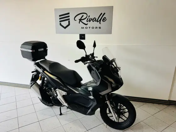 HONDA ADV 