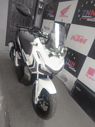 HONDA ADV 