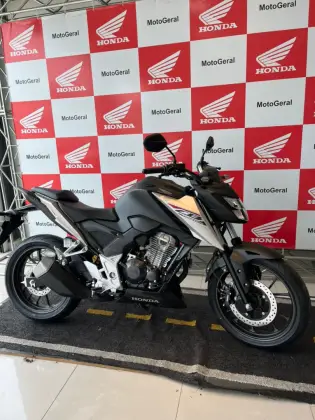 HONDA CB 300F TWISTER CBS 