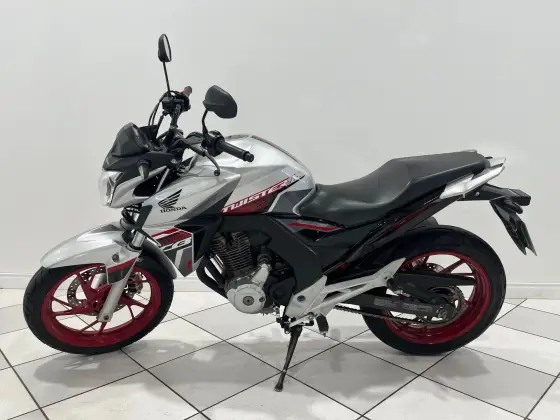 HONDA CB TWISTER 