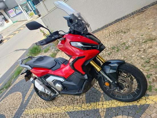 HONDA-X-ADV-2021