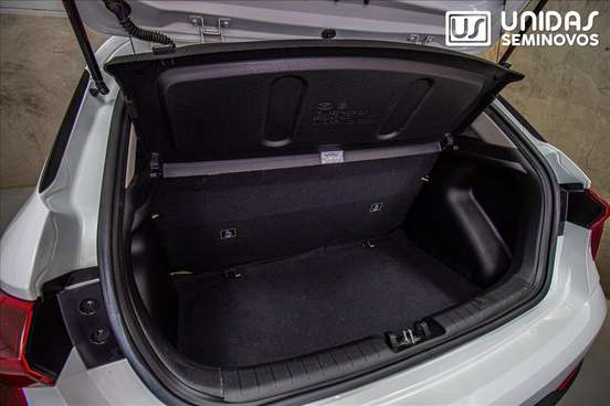 HYUNDAI-HB20-2024