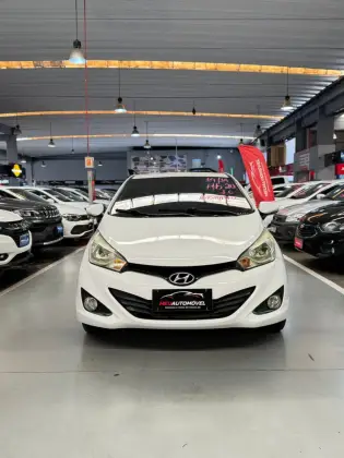 HYUNDAI HB20S 1.6 PREMIUM 16V FLEX 4P AUTOMÁTICO