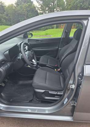 HYUNDAI-HB20-2023