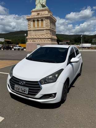 HYUNDAI-HB20-2013