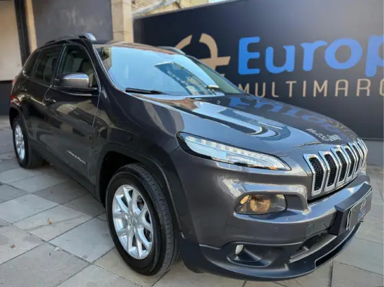 JEEP CHEROKEE 3.2 LONGITUDE 4X4 V6 24V GASOLINA 4P AUTOMÁTICO