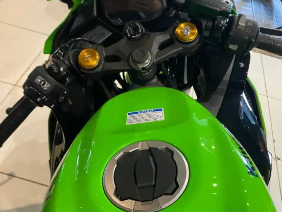 KAWASAKI-NINJA ZX-4R SE KAWASAKI-NINJA ZX-4R SE-2026