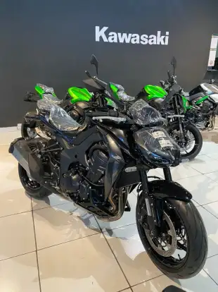 KAWASAKI-Z1100 SE-2027