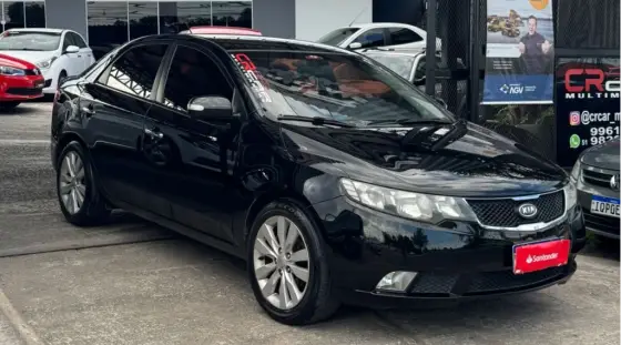 KIA CERATO 1.6 E.213 SEDAN 16V GASOLINA 4P MANUAL