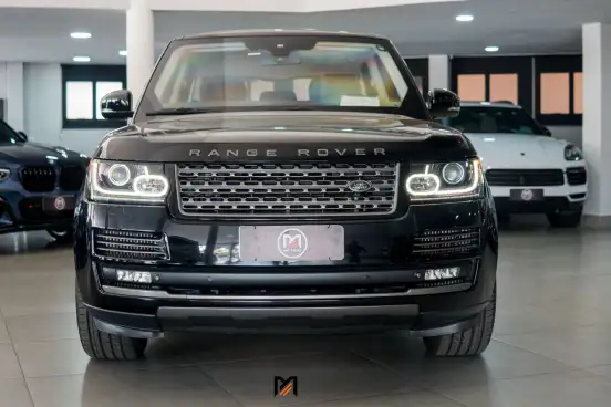 LAND ROVER-RANGE ROVER VOGUE-4.4 SE SDV8 4X4 TURBO DIESEL 4P AUTOMÁTICO LAND ROVER-RANGE ROVER VOGUE-2014