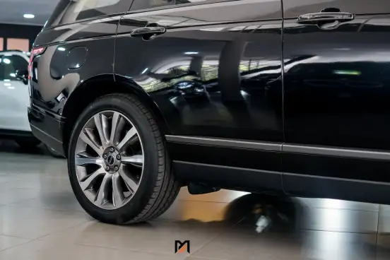 LAND ROVER-RANGE ROVER VOGUE-4.4 SE SDV8 4X4 TURBO DIESEL 4P AUTOMÁTICO LAND ROVER-RANGE ROVER VOGUE-2014