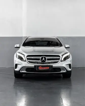 MERCEDES-BENZ GLA 200 1.6 CGI ADVANCE 16V TURBO GASOLINA 4P AUTOMÁTICO