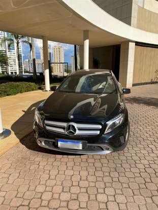 MERCEDES-BENZ-GLA 200-2015