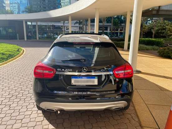 MERCEDES-BENZ-GLA 200-1.6 CGI ENDURO 16V TURBO FLEX 4P AUTOMÁTICO MERCEDES-BENZ-GLA 200-2015