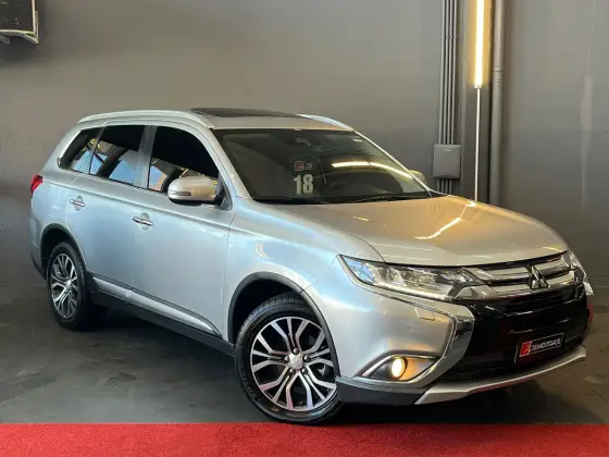 MITSUBISHI OUTLANDER 2.2 4X4 16V DIESEL 4P AUTOMÁTICO