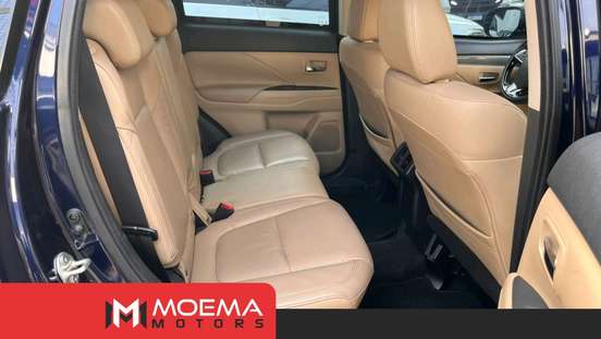 MITSUBISHI-OUTLANDER-2019